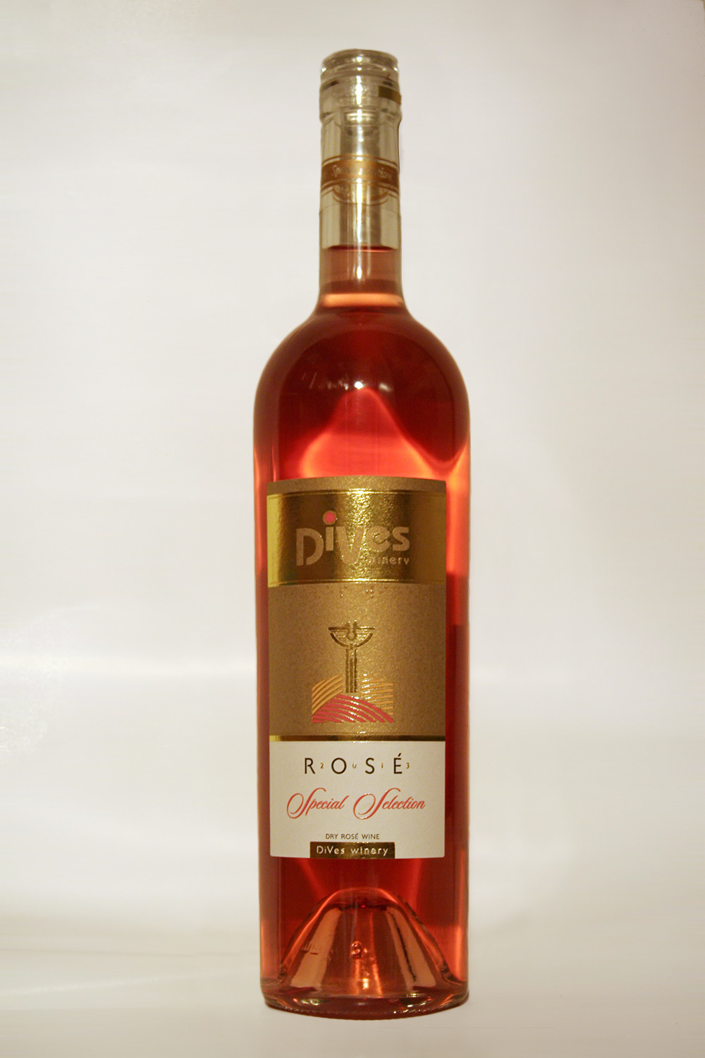 Dives Winery Rose Special selection 2013 - Кликнете на изображението, за да го затворите