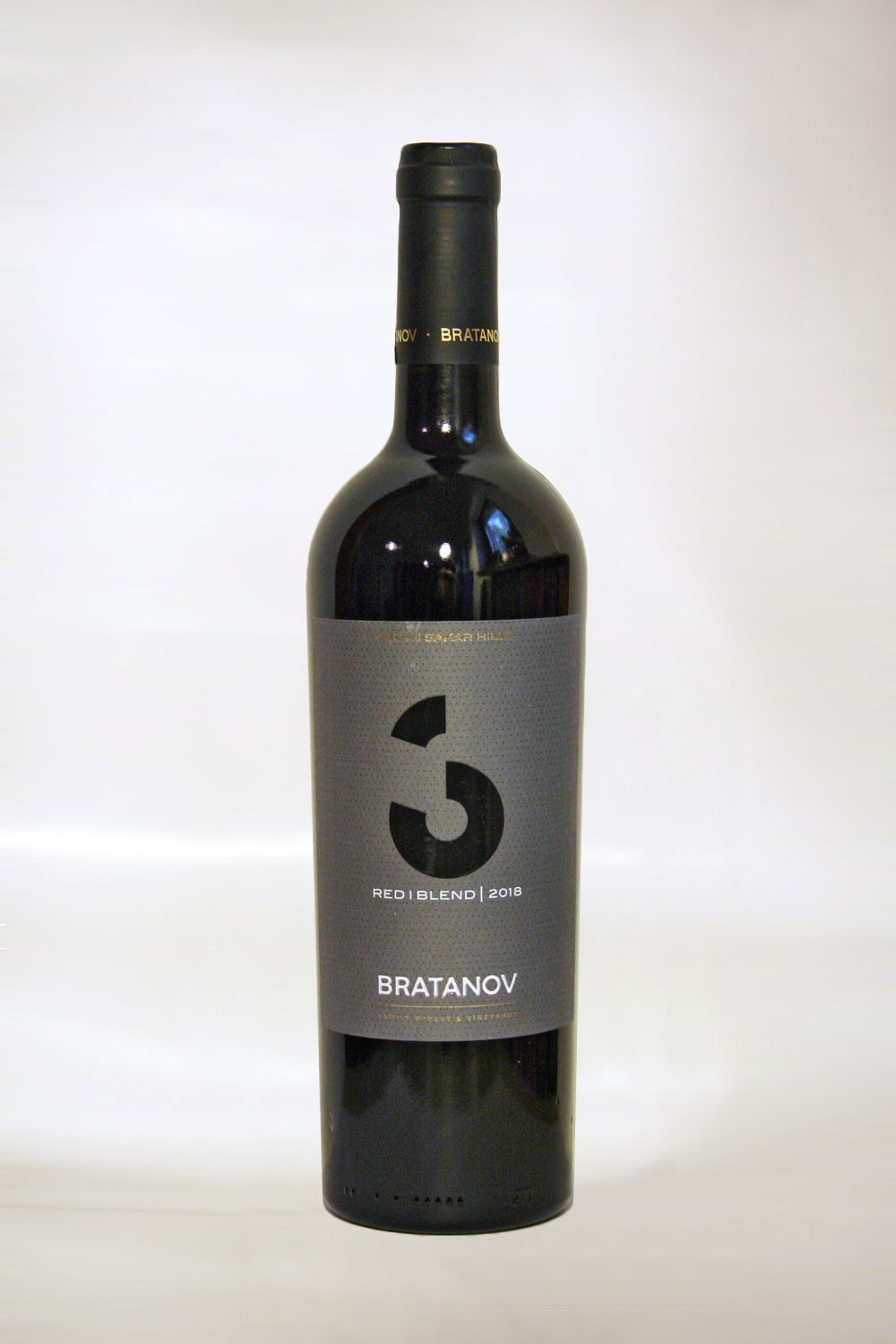 Bratanov 3-Blend Cabernet Franc & Merlot & Rubin 2018