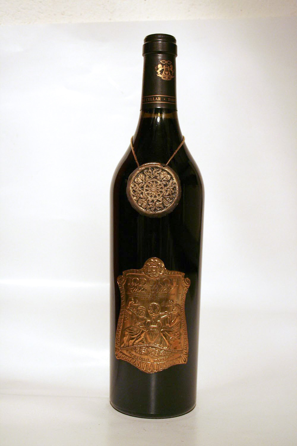 Thracians’ Mystery Cabernet Sauvignon 2003