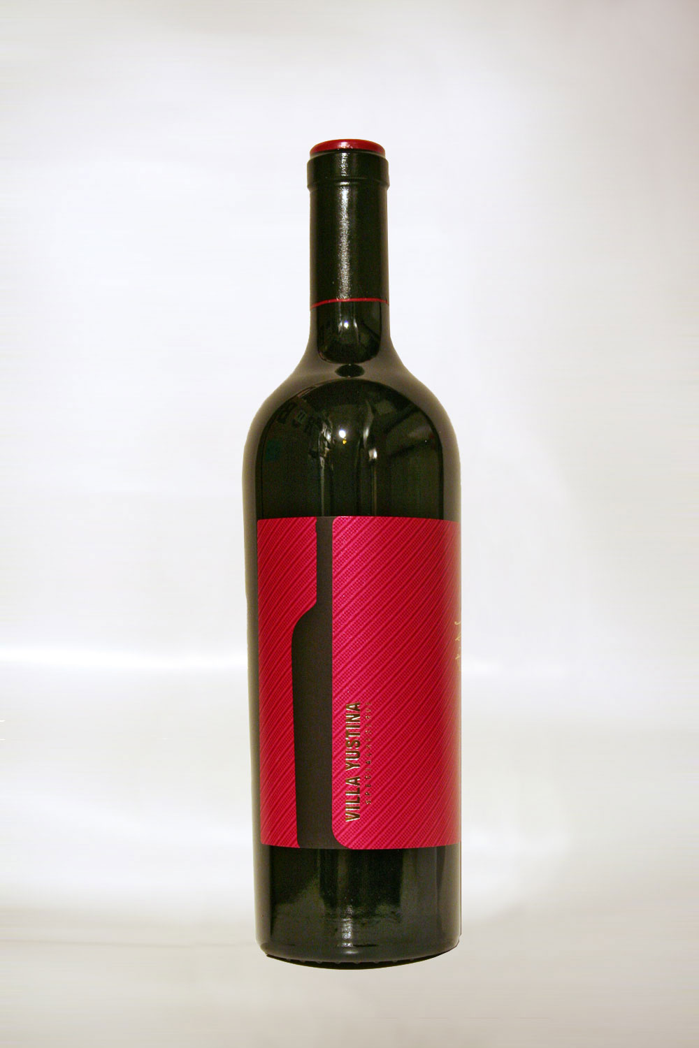 Villa Yustina Special Reserve 2015